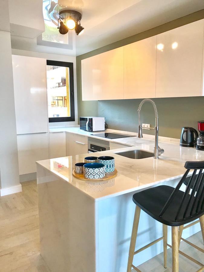 Luxury House 110 M2 On The Beach, Pool, Parking Torremolinos Eksteriør bilde